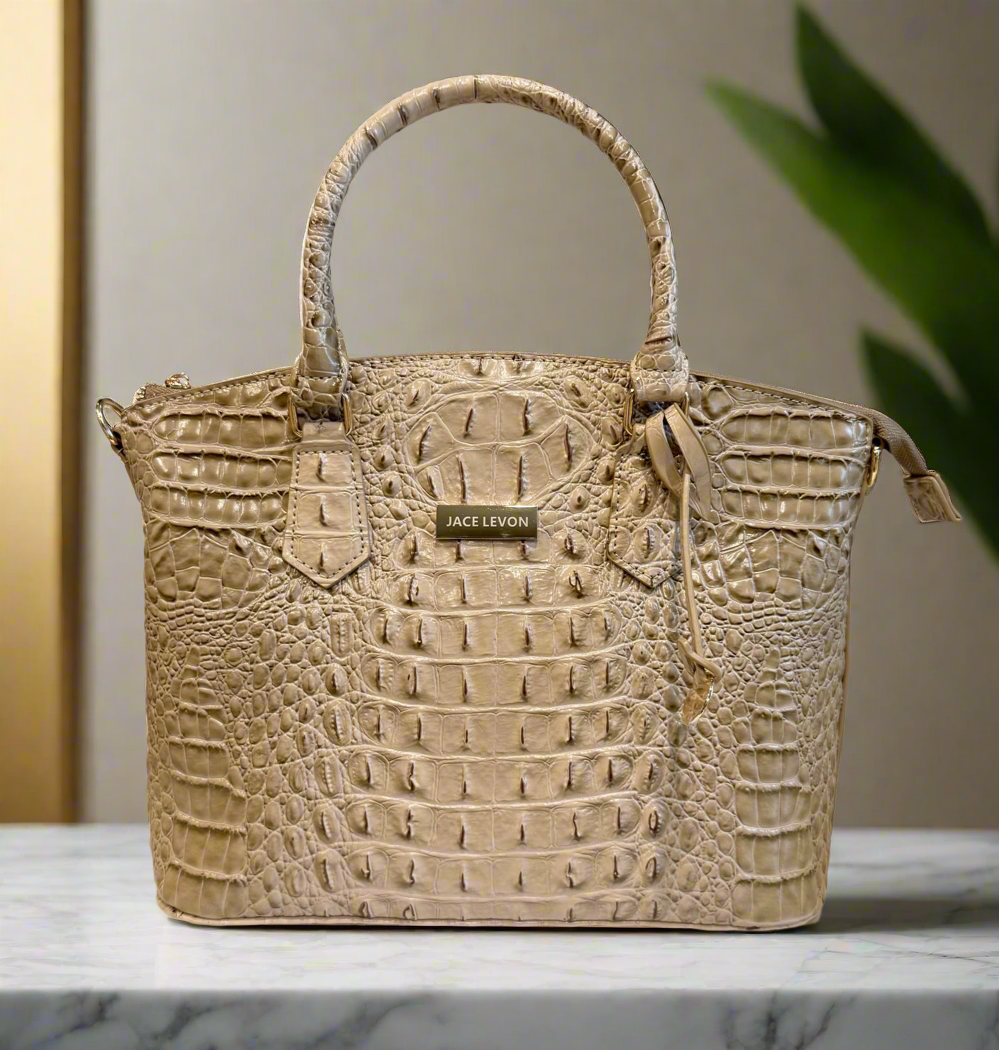 Savanna Salvana Satchel
